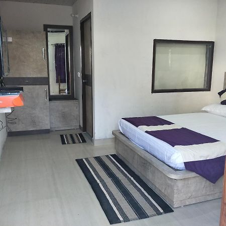 Rock Resort Dhanaulti Exterior foto