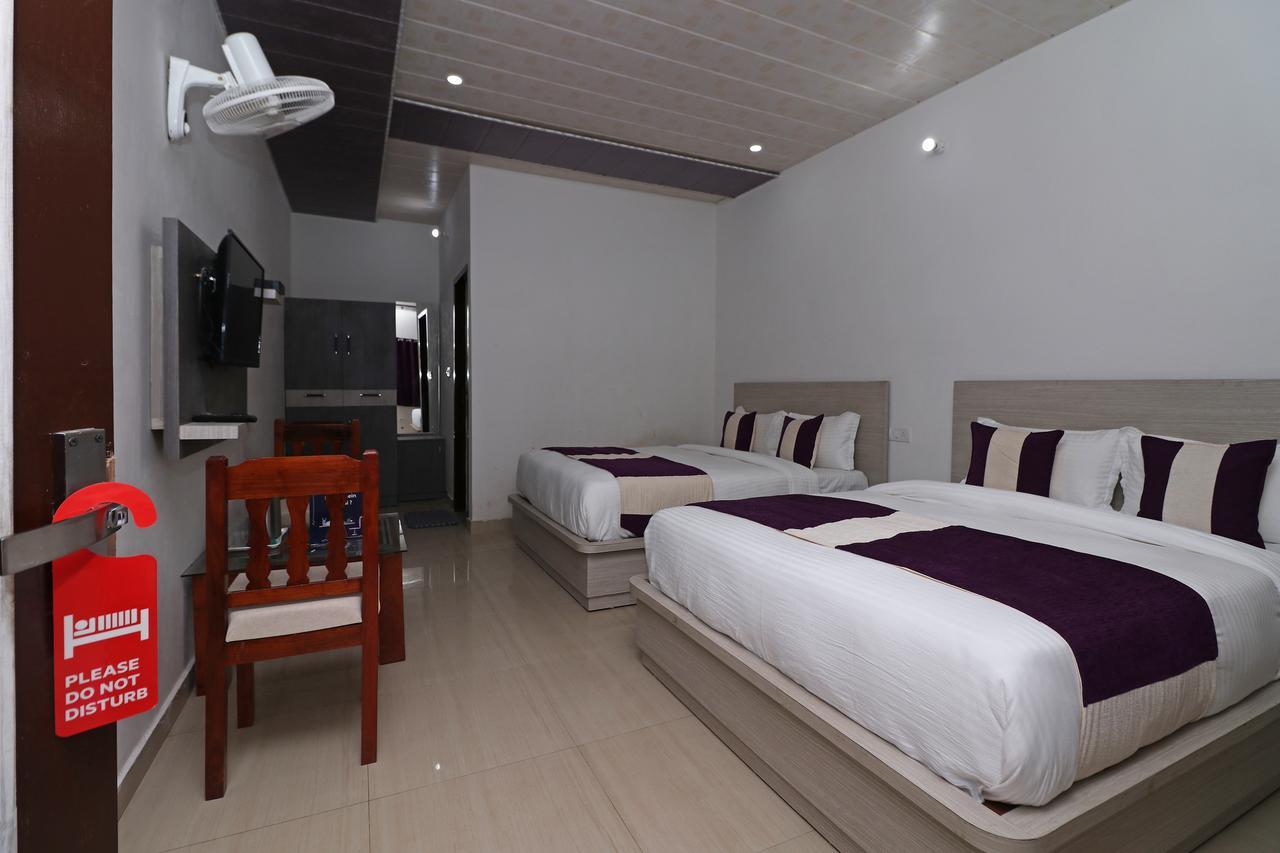 Rock Resort Dhanaulti Exterior foto