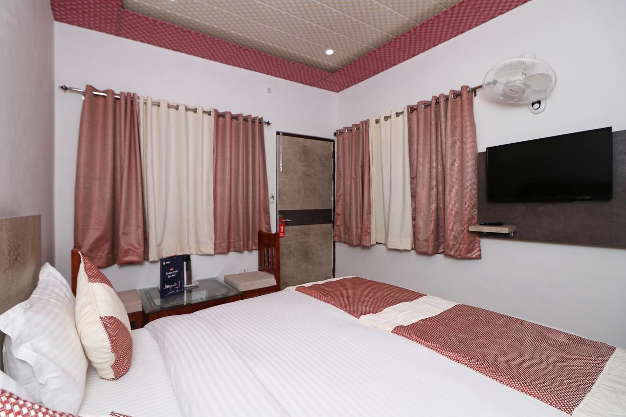 Rock Resort Dhanaulti Exterior foto