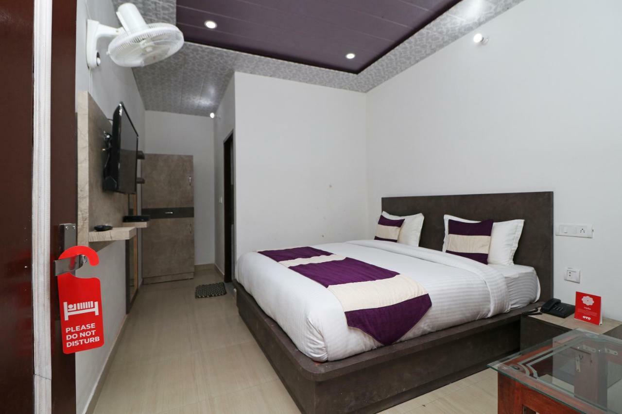 Rock Resort Dhanaulti Exterior foto