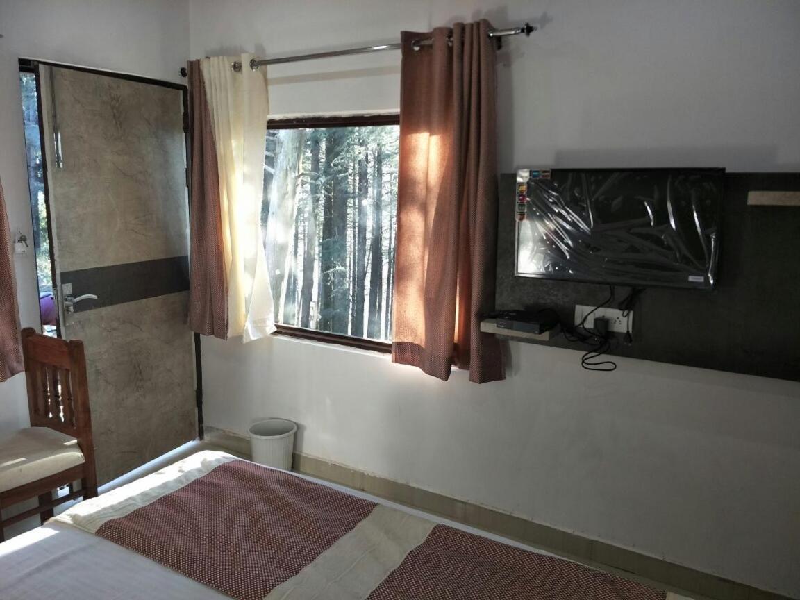 Rock Resort Dhanaulti Exterior foto